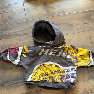 Zara Kids Hooded Sweatshirt — lakers & Miami heat